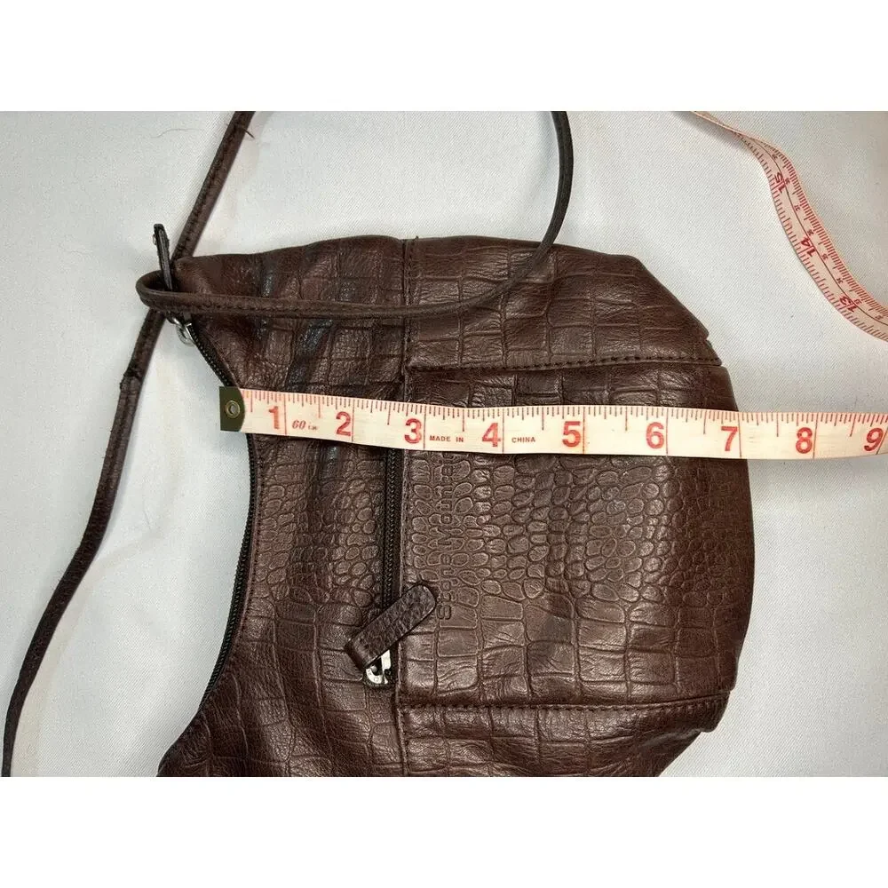 Stone Mountain Brown Croc Embossed Crossbody Bag Small Zip Pocket Purse